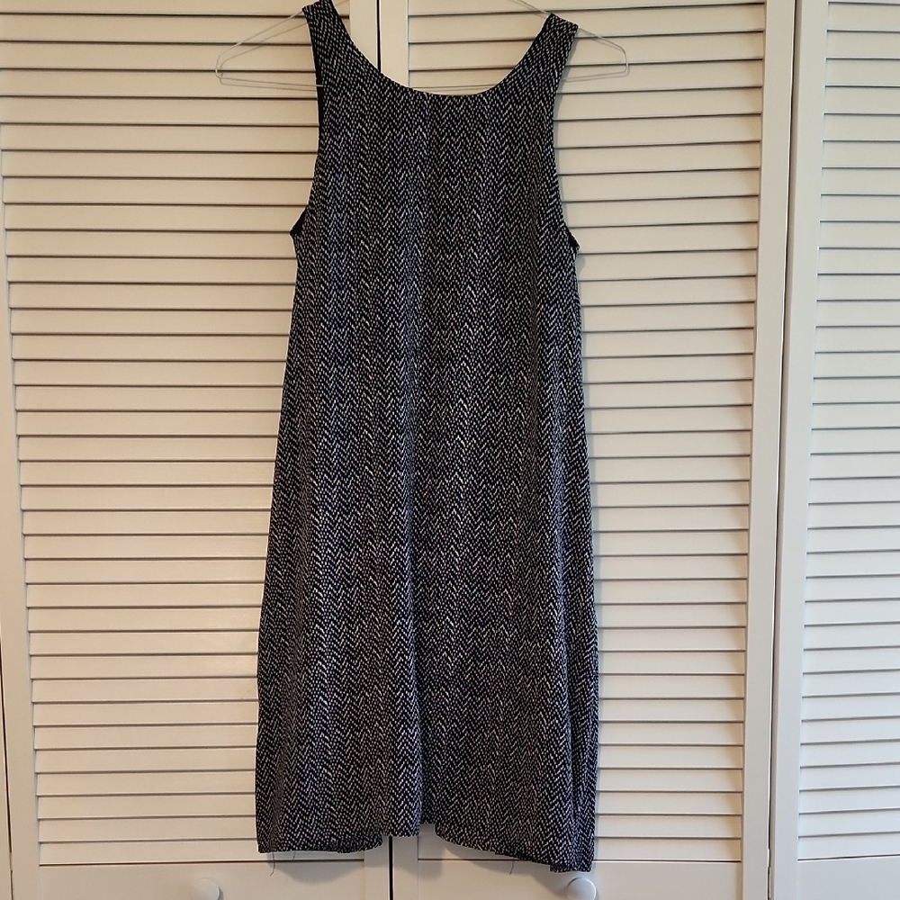 GAP Black and Gray Sleeveless Sheath Midi Dress